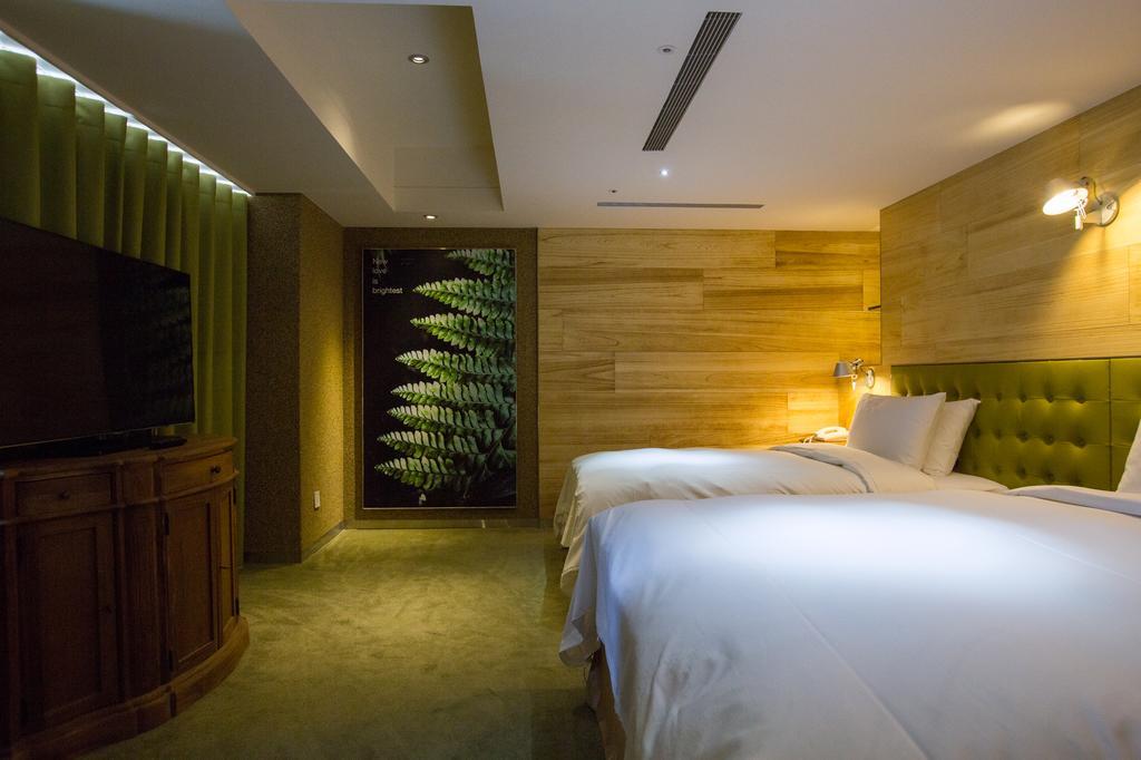Inhouse Hotel Taichung Dış mekan fotoğraf
